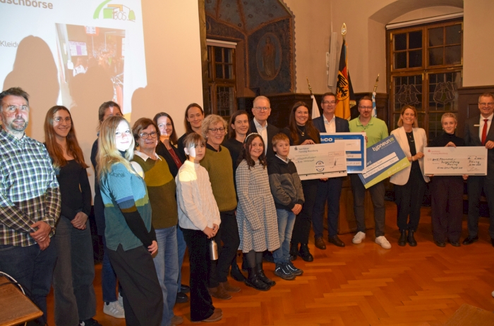 Foto vom Gründungstag mit XYZ